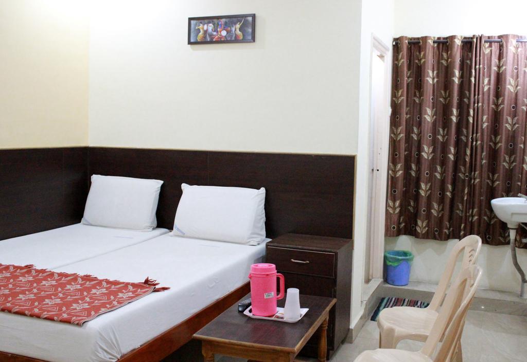 Hotel Sahasra Residency Tirupati Pokój zdjęcie
